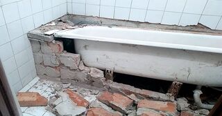 Демонтаж ванны в Похвистневе от Мастер24 — быстро, недорого, вывоз старой ванны от 1025 руб.